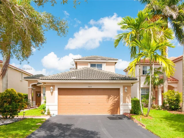 1865 Aspen Ln, Weston FL 33327