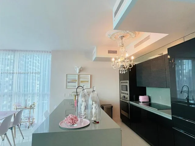 1080 Brickell Ave # 2309, Miami FL 33131