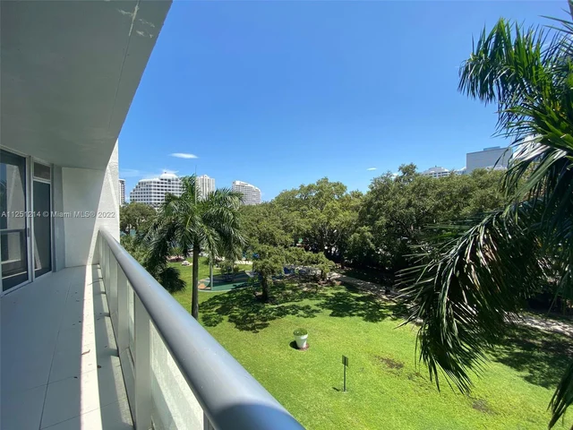 495 Brickell Ave # 409, Miami FL 33131