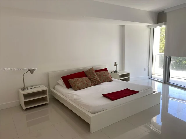 495 Brickell Ave # 409, Miami FL 33131