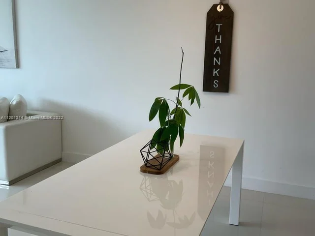 495 Brickell Ave # 409, Miami FL 33131