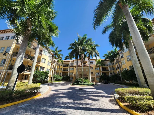 16101 Emerald Estates Dr # 154, Weston FL 33331