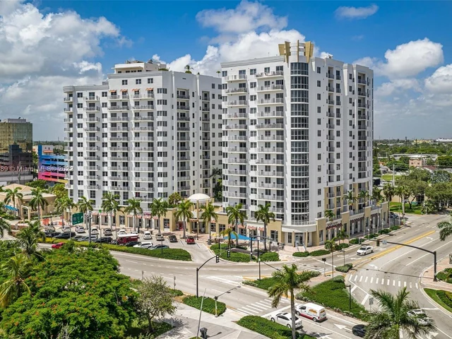 1830 Radius Dr # 216, Hollywood FL 33020