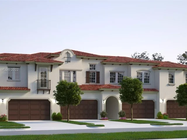 11620 SW 13 Lane # 11620, Pembroke Pines FL 33025