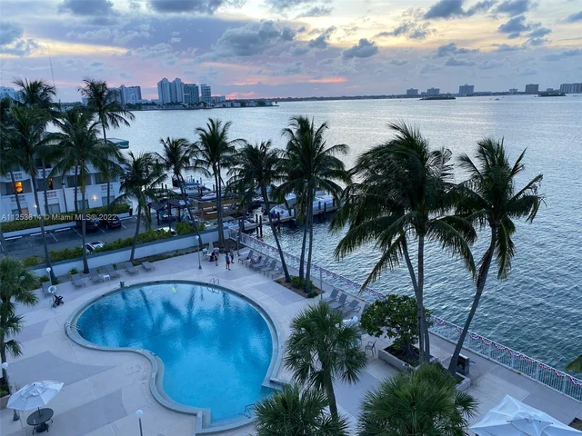 1865 79th St Cswy # 6H, North Bay Village FL 33141