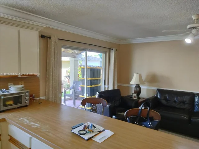 421 SW 61st Ave, Miami FL 33144