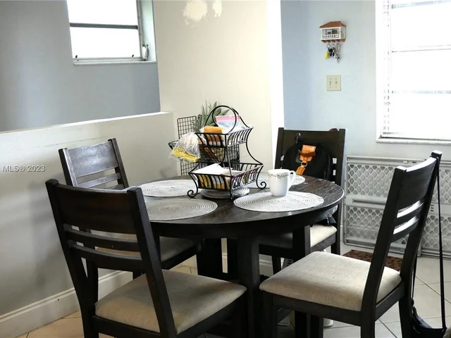 421 SW 61st Ave, Miami FL 33144