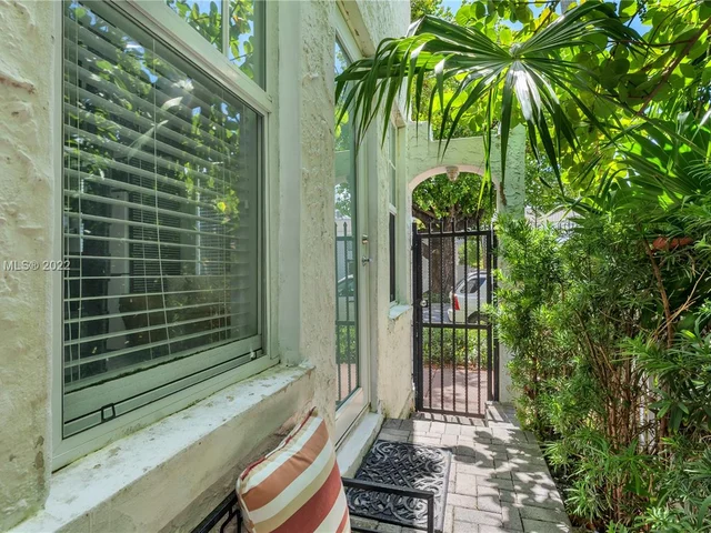 739 2nd St # 3, Miami Beach FL 33139