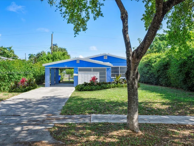 1759 NE 169th St, North Miami Beach FL 33162