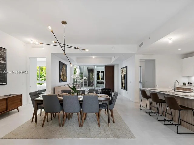 529 SW 11th St # 104, Miami FL 33129