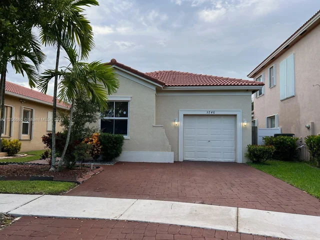 3746 NE 23rd Ct, Homestead FL 33033