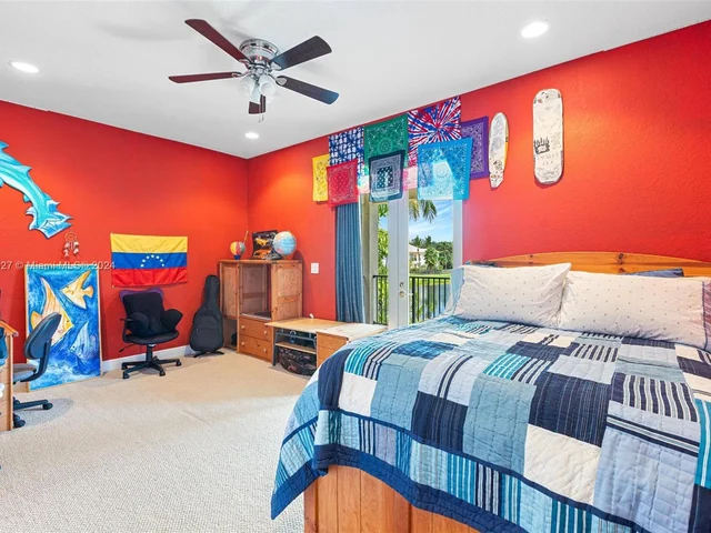 8530 Skybar Lake Cv, Boynton Beach FL 33473