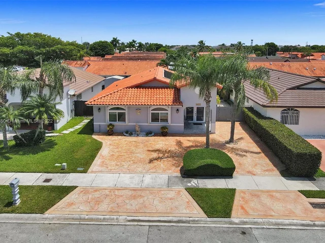 3821 SW 149th Pl, Miami FL 33185