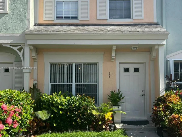 34 Key West Ct # 34, Weston FL 33326
