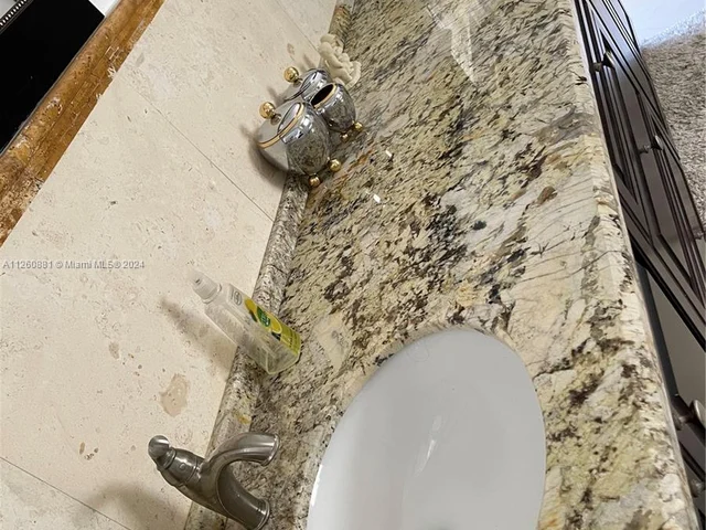 13960 Old Cutler Rd, Palmetto Bay FL 33158