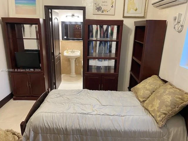 13960 Old Cutler Rd, Palmetto Bay FL 33158