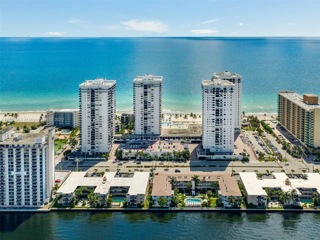 2201 S Ocean Dr # 1904, Hollywood FL 33019