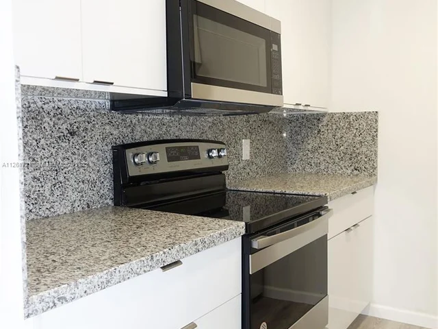 4561 W Mcnab Rd # 20, Pompano Beach FL 33069