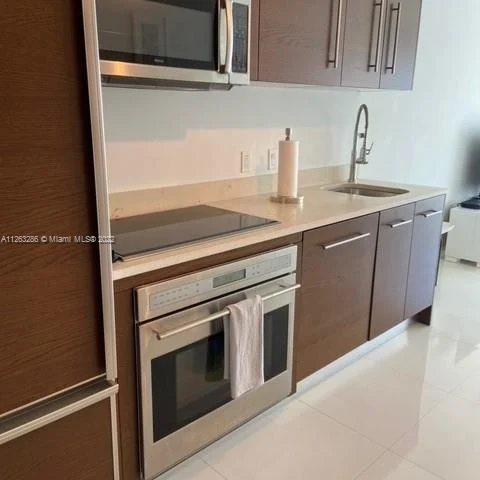 485 BRICKELL AVE # 2905, Miami FL 33131