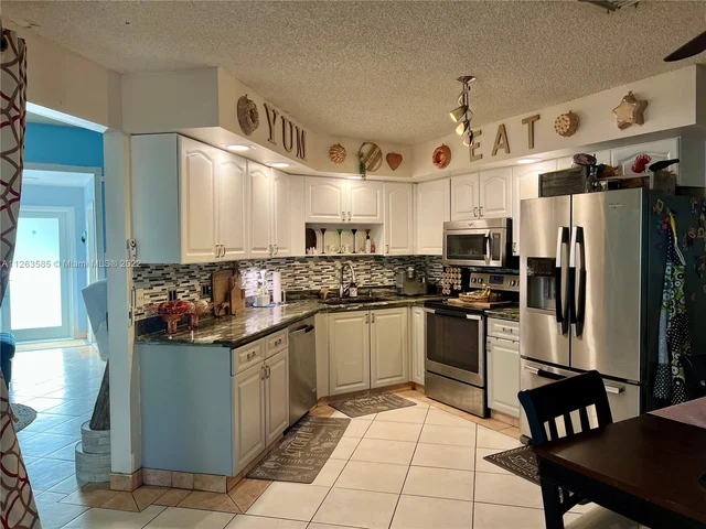 9563 SW 145th Ct, Miami FL 33186