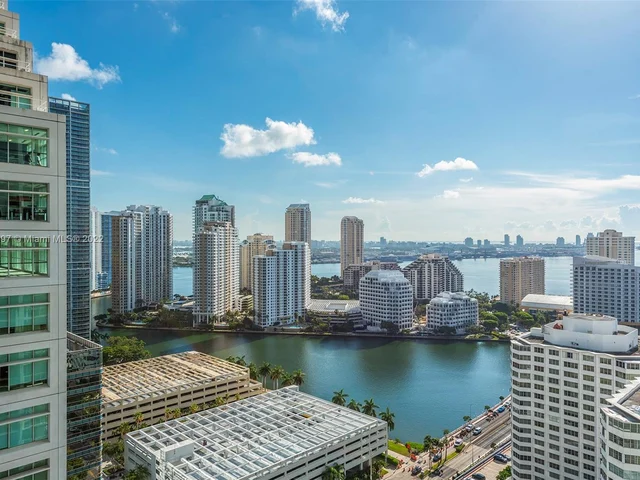 950 Brickell Bay Dr # 2902, Miami FL 33131