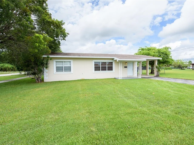 640 SW 5th Ave # 640, Florida City FL 33034