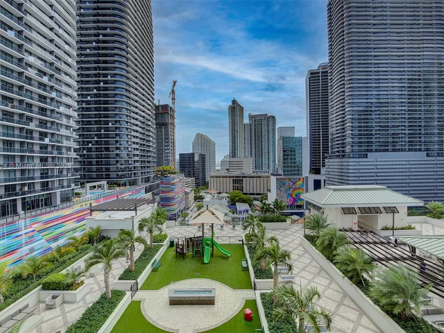 999 SW 1st Ave # 2010, Miami FL 33130