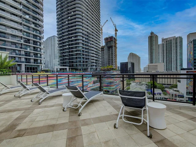 999 SW 1st Ave # 2010, Miami FL 33130