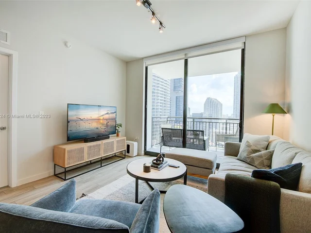 999 SW 1st Ave # 2010, Miami FL 33130