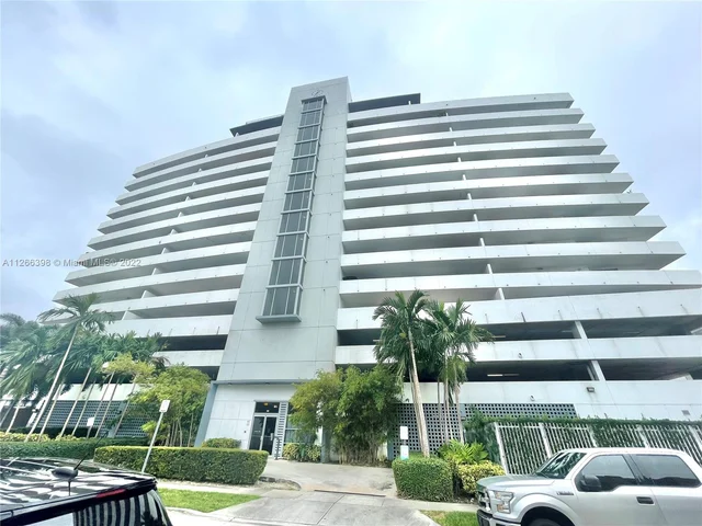 36 NW 6th Ave # 1001, Miami FL 33128