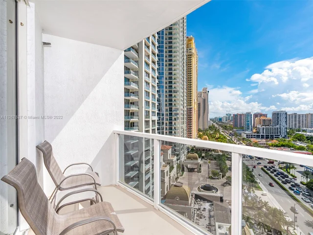 18001 Collins Ave # 1418, Sunny Isles Beach FL 33160