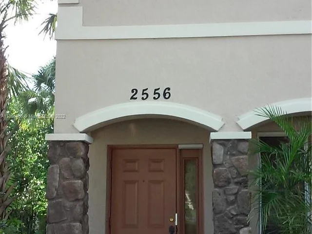 2556 SW 83rd Ave # 101, Miramar FL 33025
