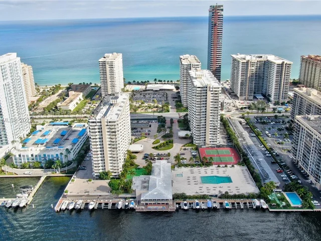 1985 S Ocean Dr, Hallandale Beach FL 33009