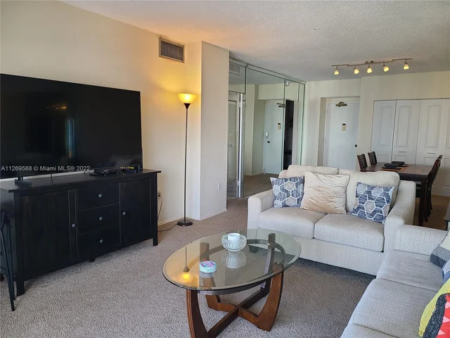 1985 S Ocean Dr, Hallandale Beach FL 33009