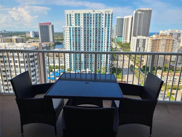 1985 S Ocean Dr, Hallandale Beach FL 33009