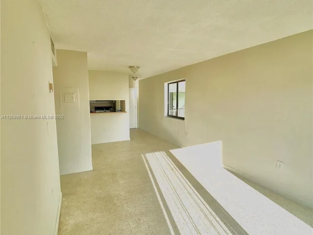 1530 SW 2nd St # 307, Miami FL 33135