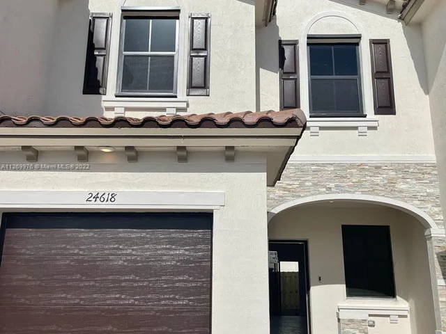 24618 SW 119th CT # 24618, Homestead FL 33032