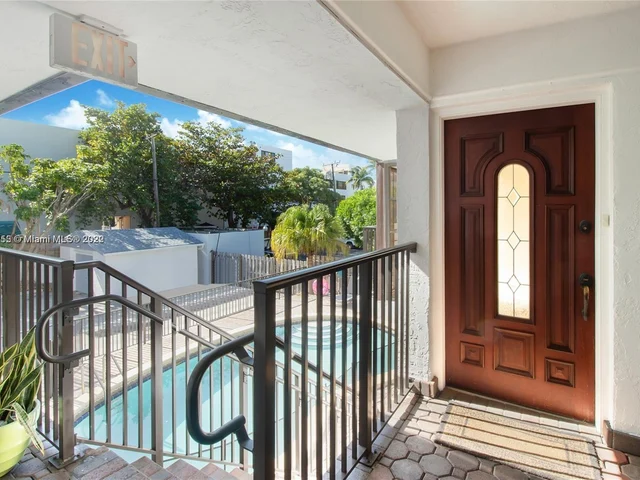 230 Sunrise Dr # 6, Key Biscayne FL 33149