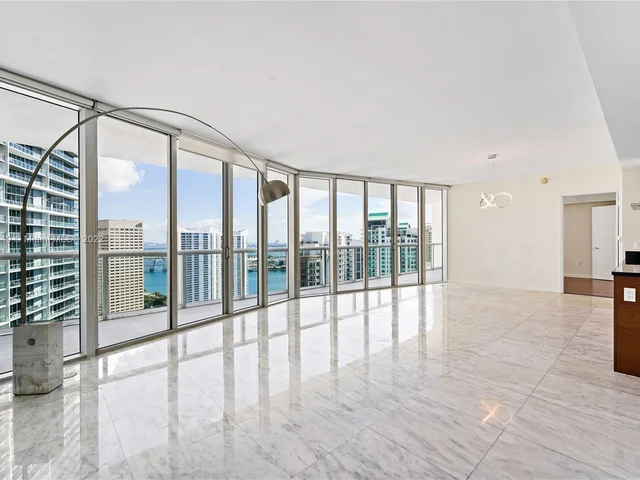 495 Brickell Ave # 3904, Miami FL 33131