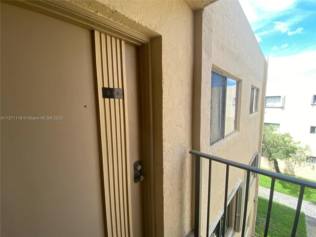 8045 SW 107th Ave # 318, Miami FL 33173