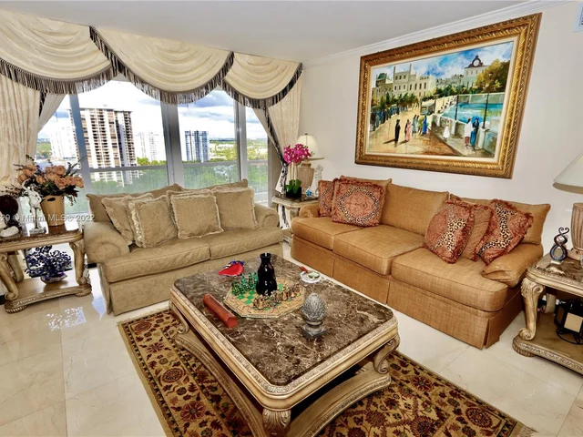 7000 ISLAND BL # 1703, Aventura FL 33160