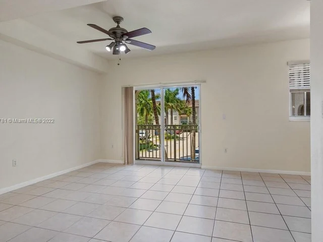 11401 NW 89th St # 211, Doral FL 33178