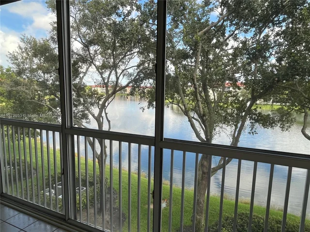 12901 SW 15th Ct # 306V, Pembroke Pines FL 33027