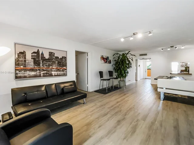 4502 N Federal Hwy # 336D, Lighthouse Point FL 33064