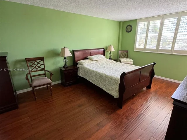 1833 S Ocean Dr # 308, Hallandale Beach FL 33009