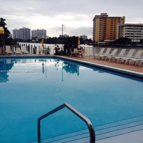 1833 S Ocean Dr # 308, Hallandale Beach FL 33009