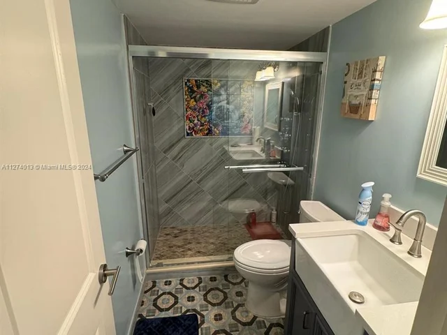 1833 S Ocean Dr # 308, Hallandale Beach FL 33009