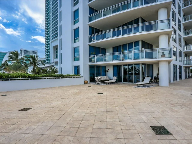 3535 S Ocean Dr # 402, Hollywood FL 33019