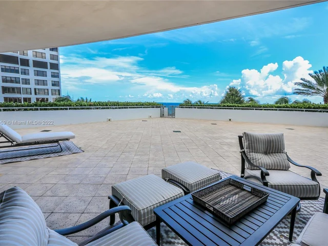 3535 S Ocean Dr # 402, Hollywood FL 33019
