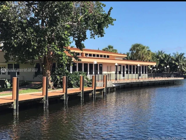 2751 TAFT STREET # 311, Hollywood FL 33020